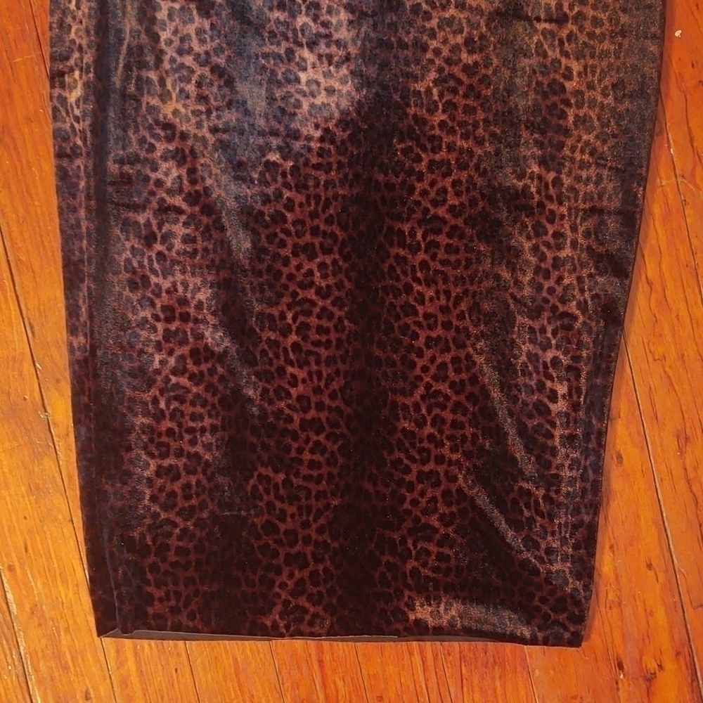 Vince Camuto Velvet Leopard Print Skirt Sz XS NWT - Picture 6 of 8